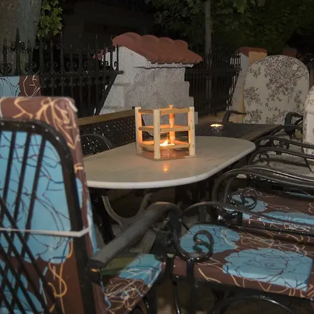 Athanasia Apartamento Vrasná