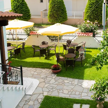 Athanasia Apartment *